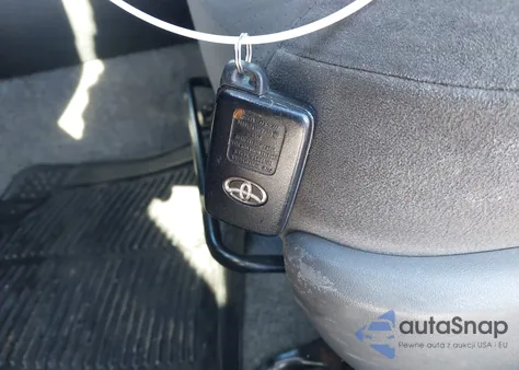 2012 Toyota Prius Three из США, поврежденный, VIN JTDKN3DU8C1499539